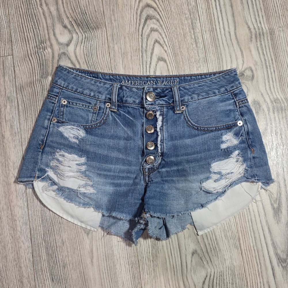 American Eagle High Rise Festival Fly Button Distressed Denim Shorts - Size